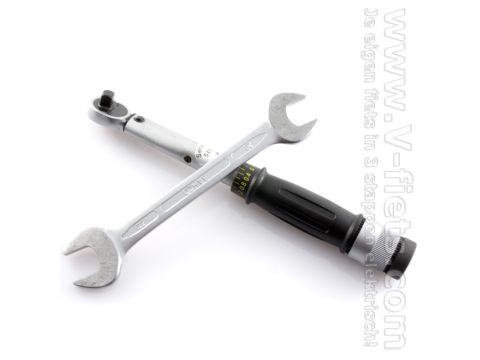 Vervanging motordeksel V-HT